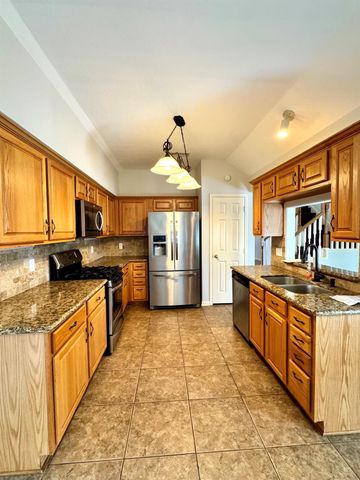 12935 Stratford Mill Lane, Sugar Land, TX 77498