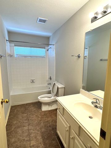 12935 Stratford Mill Lane, Sugar Land, TX 77498