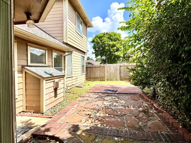 12935 Stratford Mill Lane, Sugar Land, TX 77498