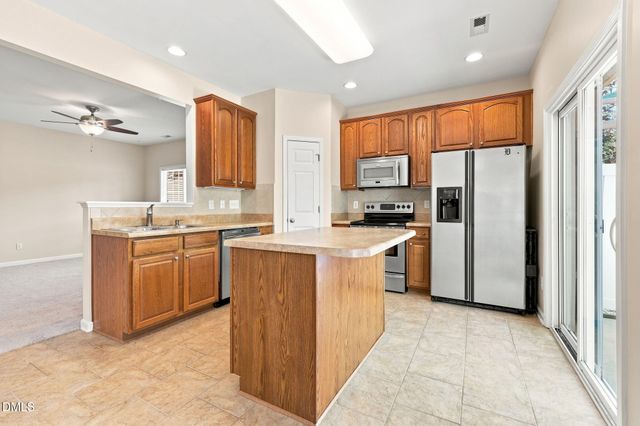 115 Fanwood Court, Apex, NC 27502