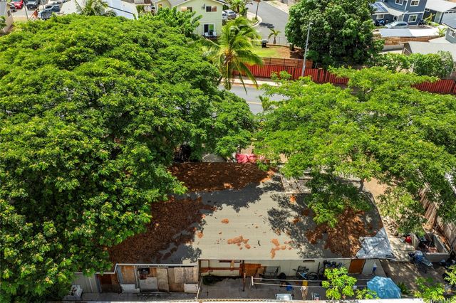 86-907 Ihuku Street, Waianae, HI 96792