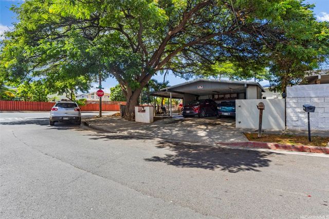 86-907 Ihuku Street, Waianae, HI 96792