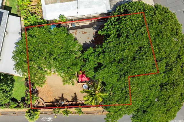 86-907 Ihuku Street, Waianae, HI 96792