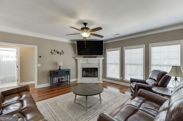 203 Whitaker Way, Hoschton, GA 30548