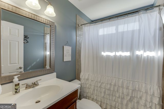 203 Whitaker Way, Hoschton, GA 30548