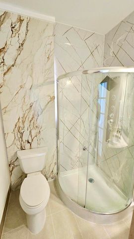 5936 W Maple Avenue, Berkeley, IL 60163