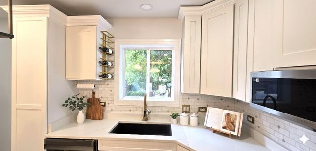 5936 W Maple Avenue, Berkeley, IL 60163