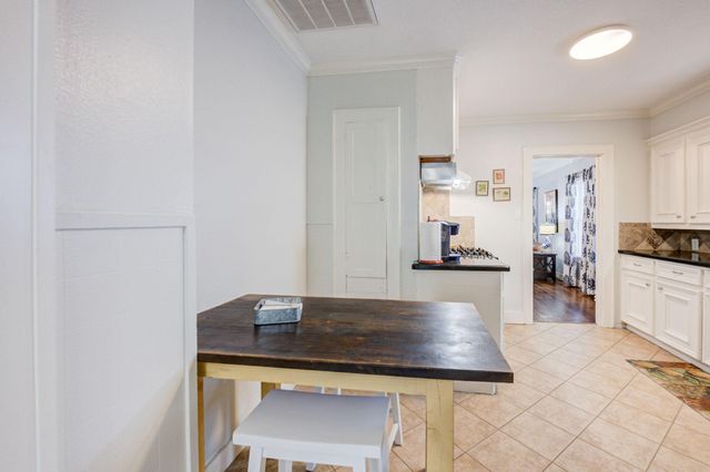 408 Tabor Street, Houston, TX 77009