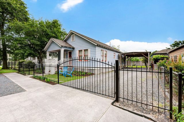 408 Tabor Street, Houston, TX 77009