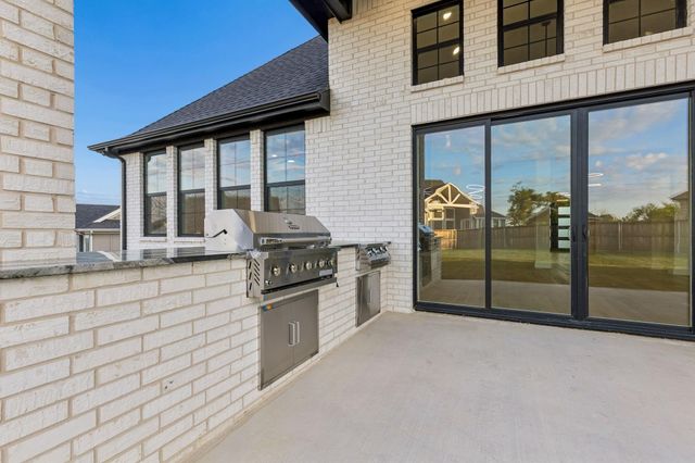 312 CARRINGTON Drive, Argyle, TX 76226