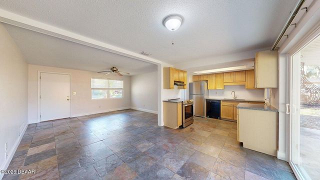 352 S Orchard Street, Ormond Beach, FL 32174