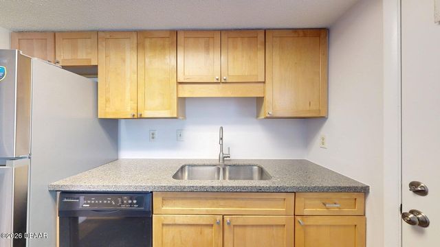 352 S Orchard Street, Ormond Beach, FL 32174