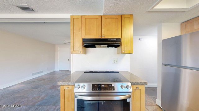 352 S Orchard Street, Ormond Beach, FL 32174