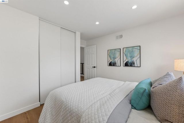 2865 Longspur Way, Pleasanton, CA 94566