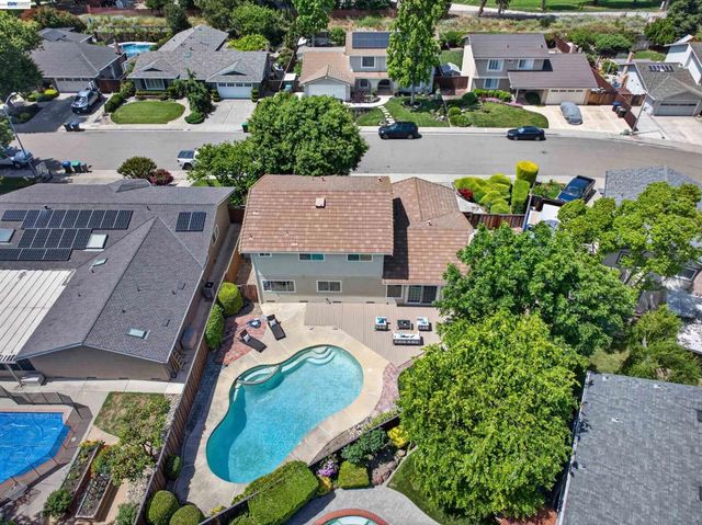 2865 Longspur Way, Pleasanton, CA 94566