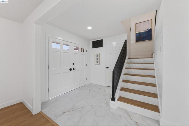2865 Longspur Way, Pleasanton, CA 94566