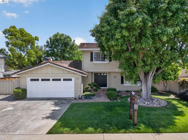 2865 Longspur Way, Pleasanton, CA 94566