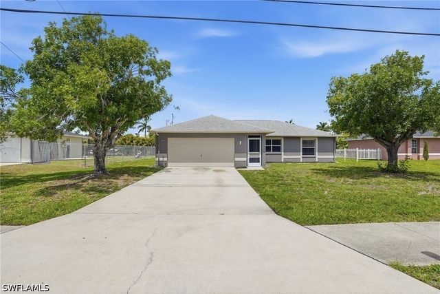 3521 Santa Barbara BLVD, Cape Coral, FL 33914