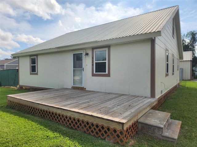 524 Avenue A, La Marque, TX 77568