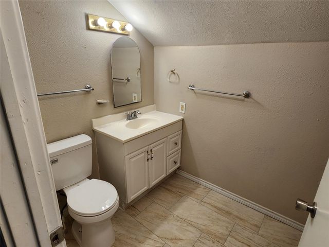 524 Avenue A, La Marque, TX 77568