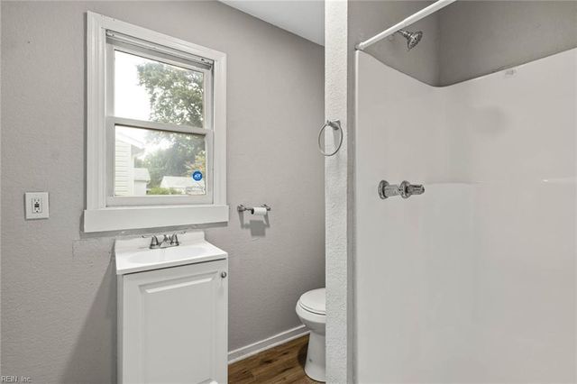 123 Rogers AVE, Norfolk, VA 23505