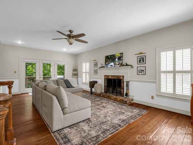 2720 Steeplechase Road, Gastonia, NC 28056
