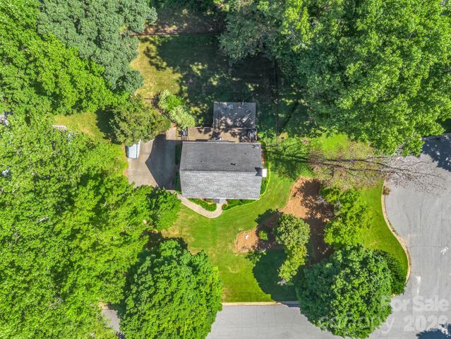 2720 Steeplechase Road, Gastonia, NC 28056