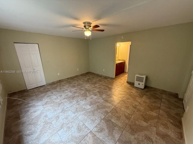 6930 Miami Gardens Drive 1-217A, Hialeah, FL 33015