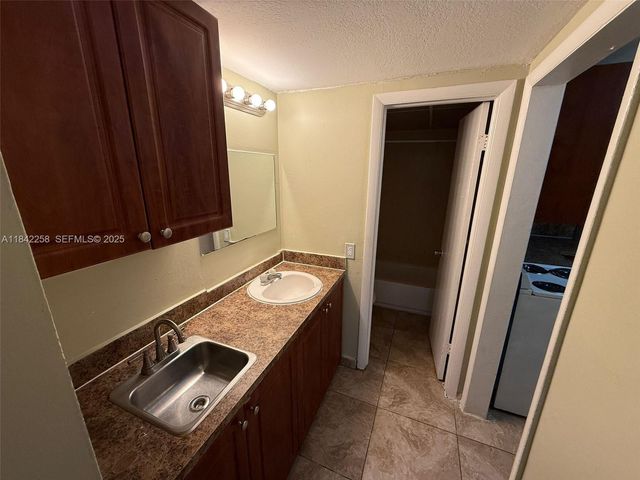 6930 Miami Gardens Drive 1-217A, Hialeah, FL 33015