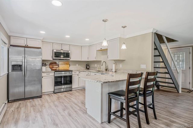 150 Serpentine Lane, Islandia, NY 11749
