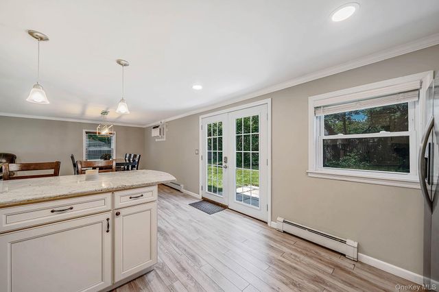 150 Serpentine Lane, Islandia, NY 11749