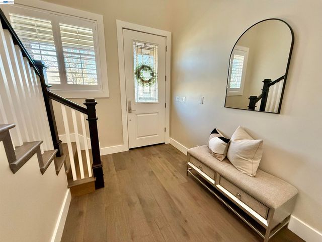 1500 Arroyo Rd, Livermore, CA 94550