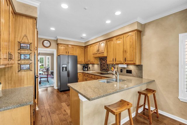 11 Feather Branch Court, The Woodlands, TX 77381