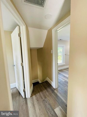 810 BROAD ST, Chambersburg, PA 17201
