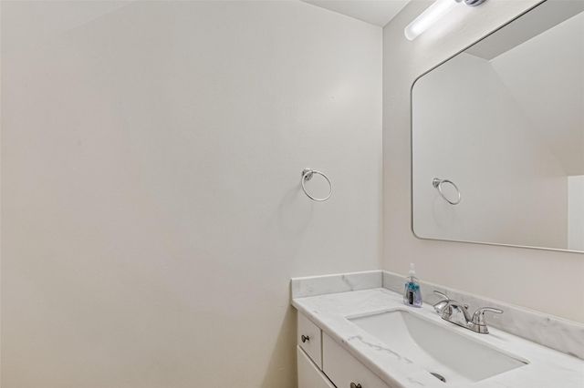 9850 Pagewood Lane 807, Houston, TX 77042