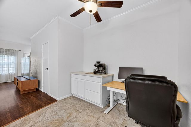 9850 Pagewood Lane 807, Houston, TX 77042