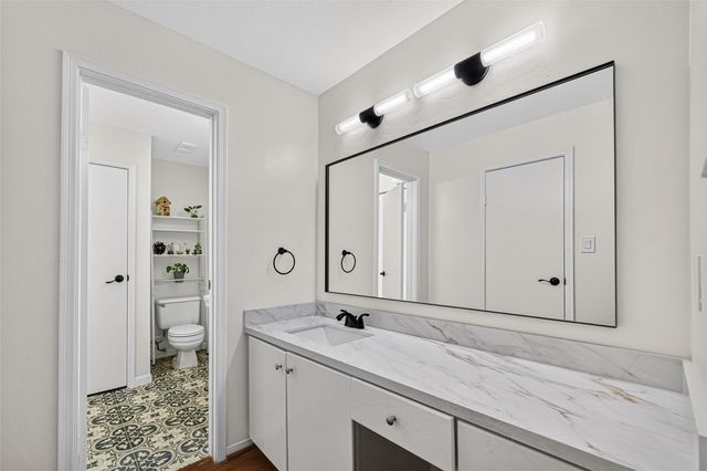 9850 Pagewood Lane 807, Houston, TX 77042