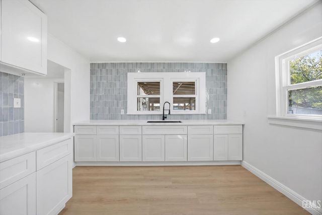 1615 Owens Street, Bakersfield, CA 93305