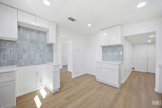 1615 Owens Street, Bakersfield, CA 93305