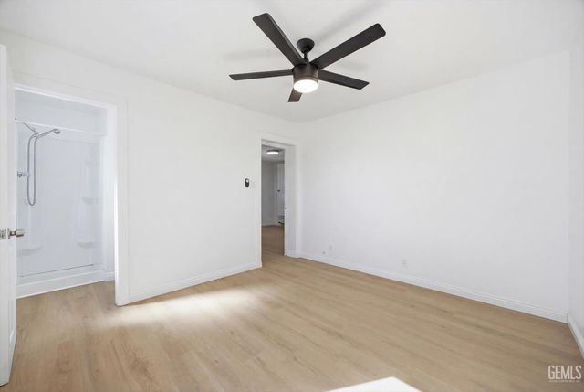 1615 Owens Street, Bakersfield, CA 93305