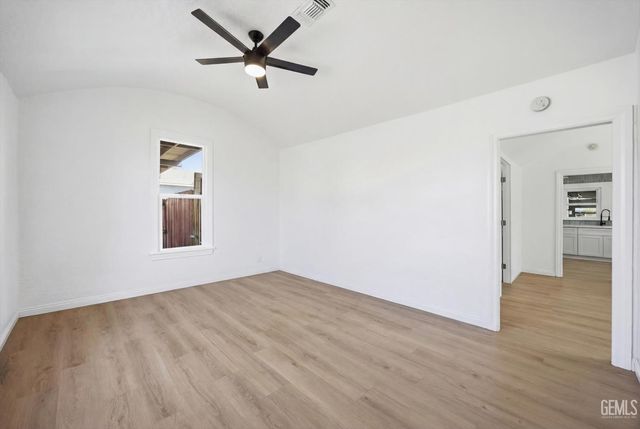 1615 Owens Street, Bakersfield, CA 93305