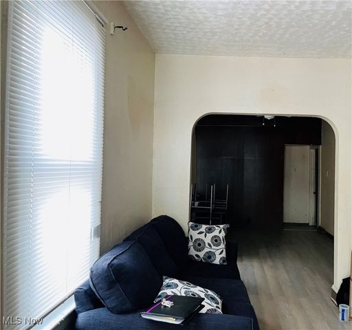 2321 E 101st Street, Cleveland, OH 44106