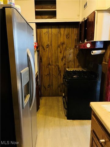 2321 E 101st Street, Cleveland, OH 44106