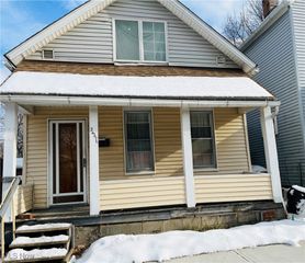 2321 E 101st Street, Cleveland, OH 44106