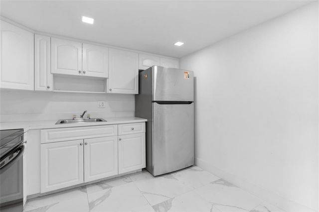 4164 Inverrary Drive 412, Lauderhill, FL 33319