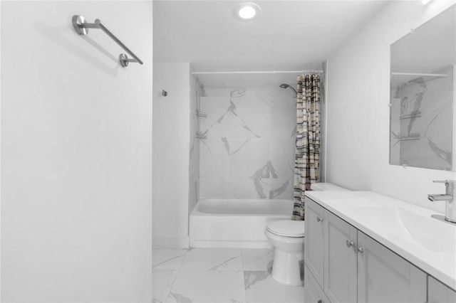 4164 Inverrary Drive 412, Lauderhill, FL 33319