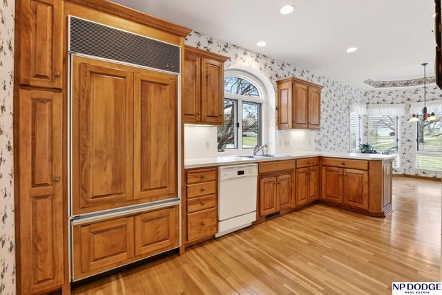 3245 N 159 Street, Omaha, NE 68116