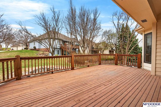 3245 N 159 Street, Omaha, NE 68116