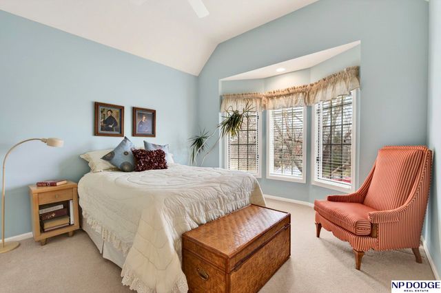 3245 N 159 Street, Omaha, NE 68116