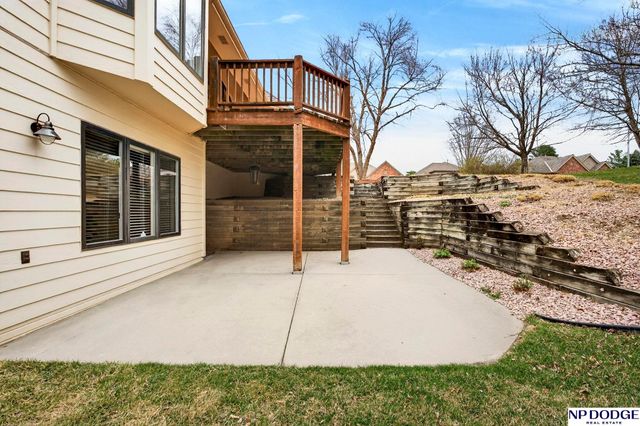 3245 N 159 Street, Omaha, NE 68116